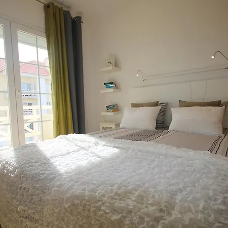 Apartment - Sea View Ribeira D'ilhas 2 *